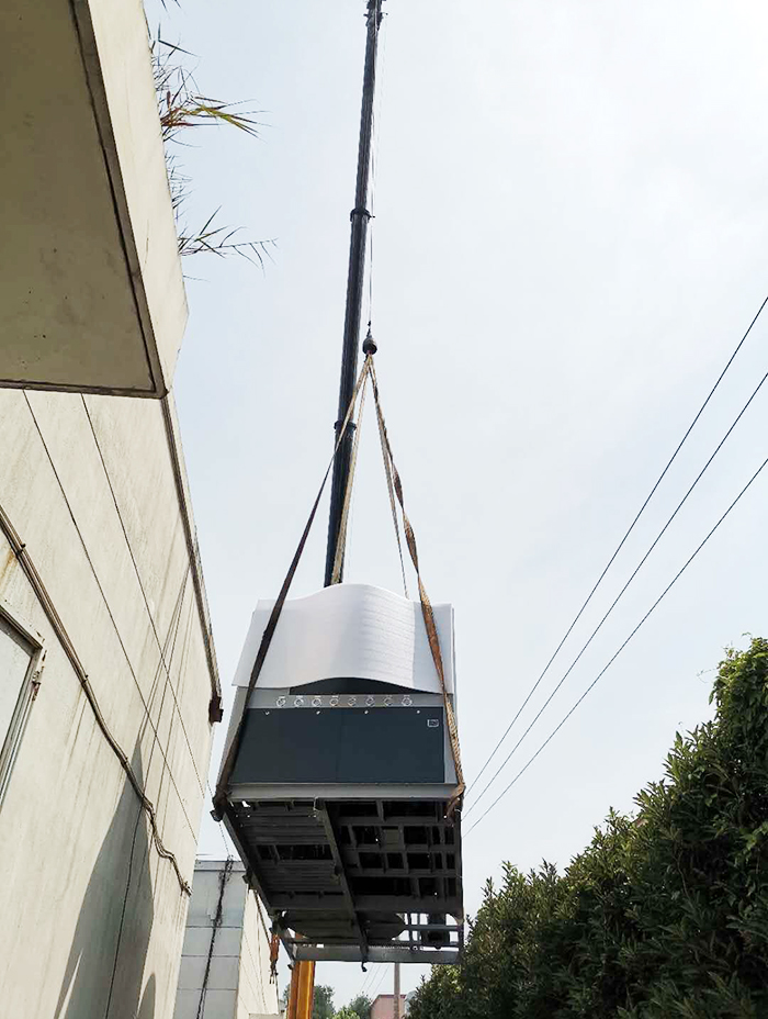 集中式工業(yè)溫蒂控制系統(tǒng)吊裝過程圖4