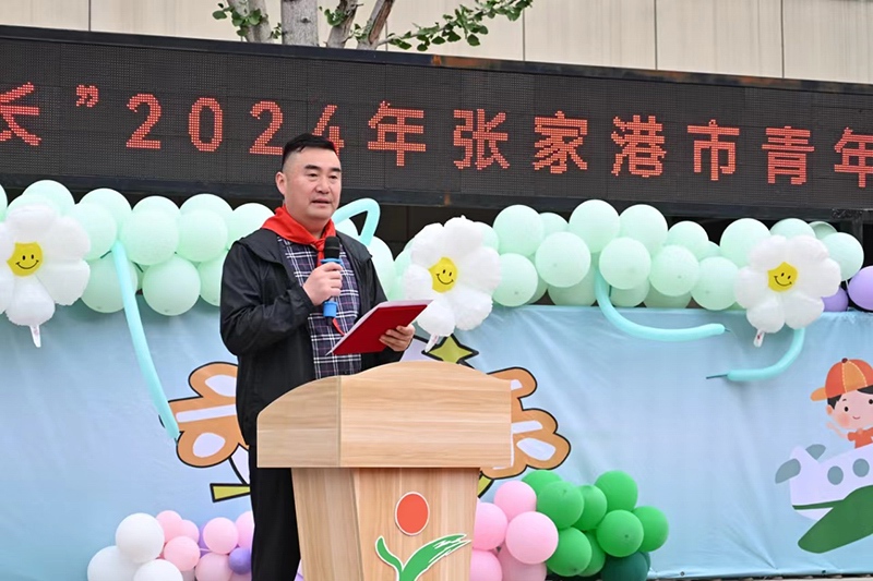 市青年商會(huì)秘書長(zhǎng)申明翔講話